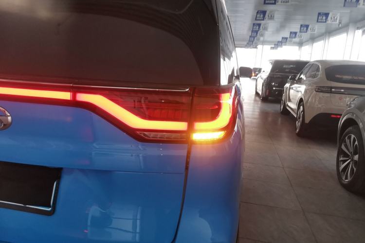 Used GAC Trumpchi M8 2020 Master Edition 390T Deluxe Version
