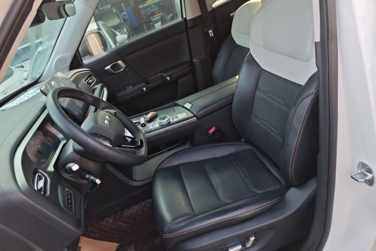 Used  BJ30 2024 1.5T Magic Electric Drive Advanced Version
