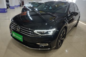 Used Volkswagen Magotan 2024 2 Million Units Zhongxiang Version 330TSI DSG Luxury Edition