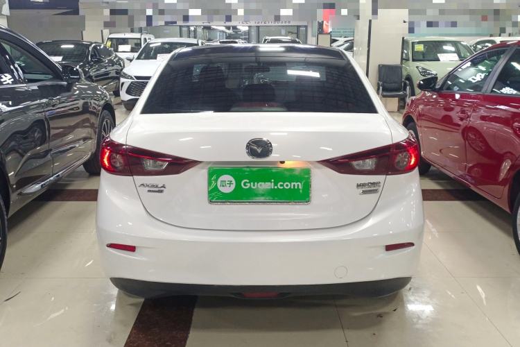 Used Mazda Mazda 3 Axela 2016 Sedan 1.5L Automatic Comfort Model
