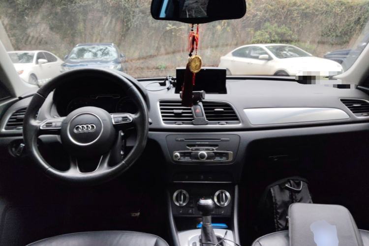 Used Audi Q3 2015 35 TFSI Comfort Model