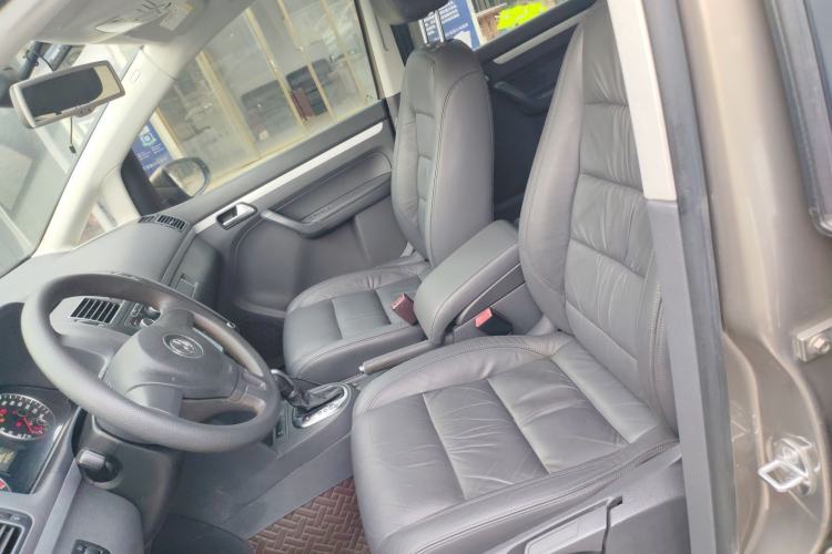 Used Volkswagen Touran 2015 1.4T DSG Comfort Edition 5 Seats
