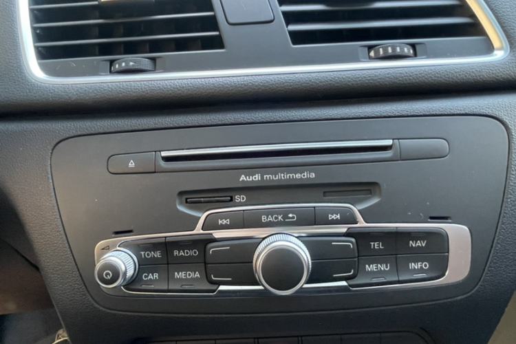 Used Audi Q3 2018 30th Anniversary Edition 30 TFSI Fashion Model
