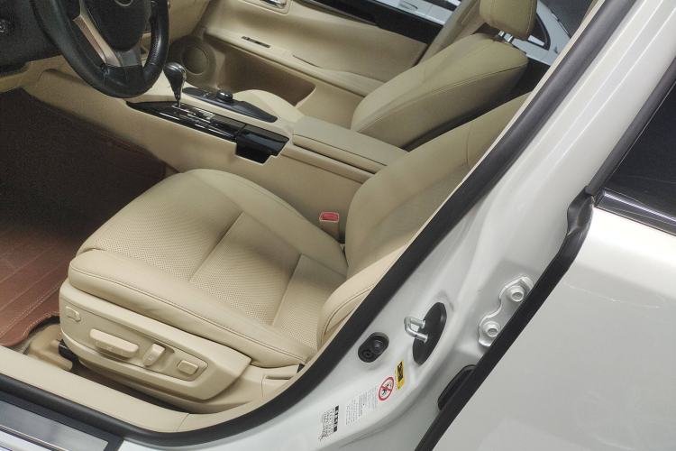 Used Lexus ES 2014 250 Elite Edition
