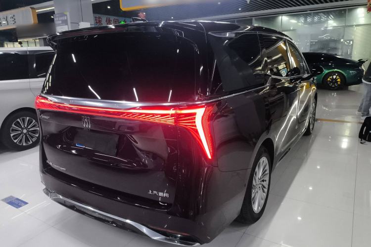 Used Buick Century 2023 2.0T Six-Seater Yinshi Edition
