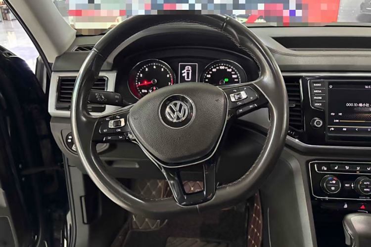 Used Volkswagen Teramont 2017 330TSI Two-Wheel-Drive Luxury Edition
