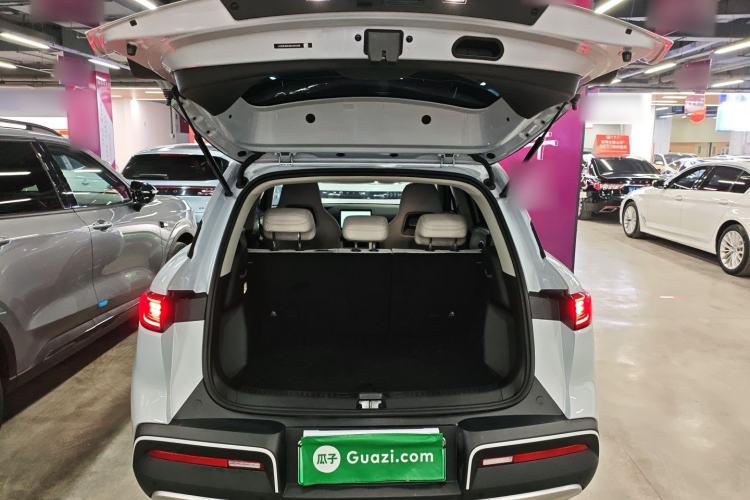 Used BYD Yuan UP 2025 Model 301KM Leading Version
