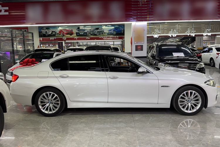 Used BMW 5 Series 2014 525Li Luxury Design Package
