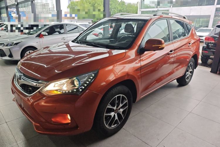 Used BYD Song 2016 GaiShi Edition 1.5TID Automatic Elite Model
