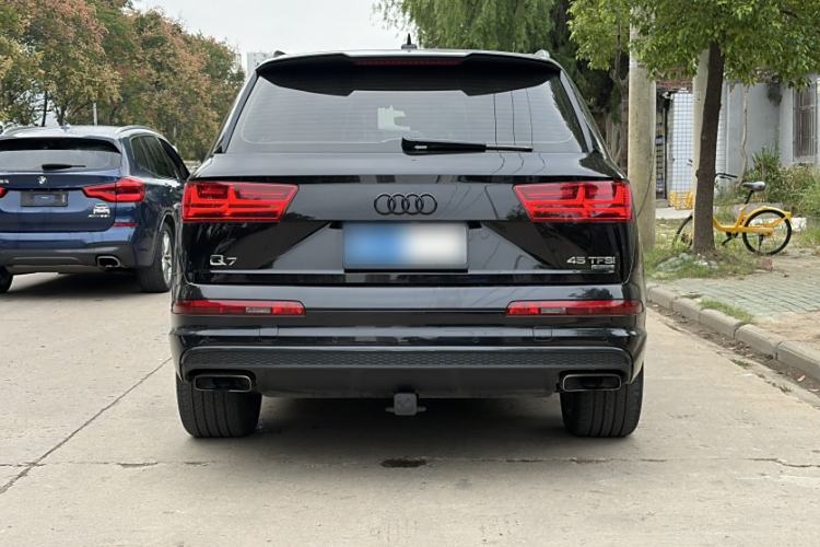 Used Audi Q7 2018 45 TFSI Technology Edition
