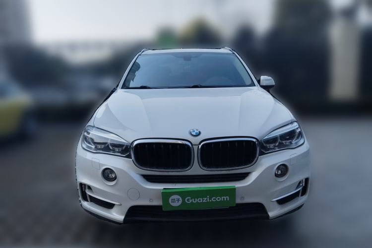 Used BMW X5 2015 xDrive28i
