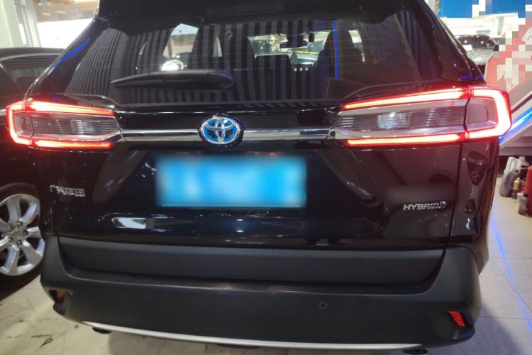 Used Toyota Wildlander 2022 Dual-Engine 2.5L E-CVT Two-Wheel Drive Luxury PLUS Edition
