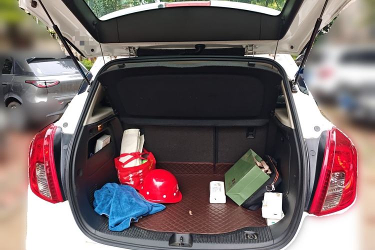 Used Buick Encore 2017 18T Automatic Two-Wheel Drive Urban Leading Model
