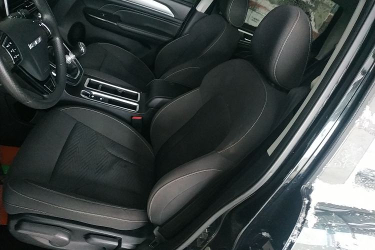 Used Haval M6 2023 PLUS 1.5T Manual Elite Smart Connectivity Model