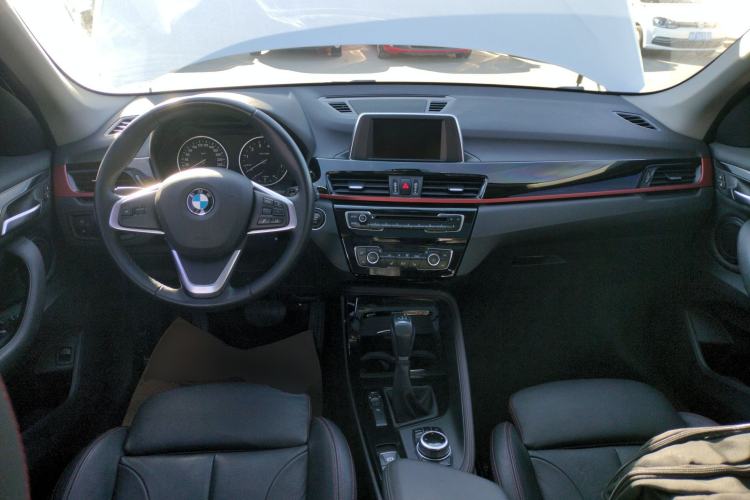 Used BMW X1 2016 sDrive20Li Luxury Model