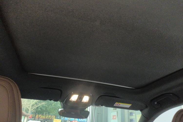 Used Volvo XC60 New Energy 2023 T8 Plug-in Hybrid Long-Range All-Wheel Drive Smart Luxury Edition