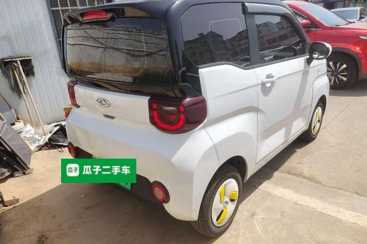 Used Chery QQ Ice Cream 2022 170km Sundae Phosphate Lithium-Ion
