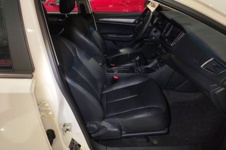 Used Roewe 360 2017 1.5L Manual Luxury Edition
