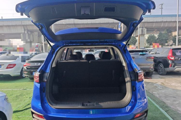 Used SOL X8 2021 300T DCT Leading Smart Connectivity Version 7 Seats
