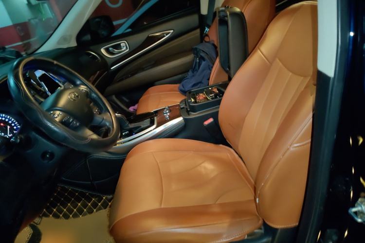 Used Infiniti QX60 2018 2.5 S/C Hybrid Two-Wheel-Drive Excellence Edition China VI Standard