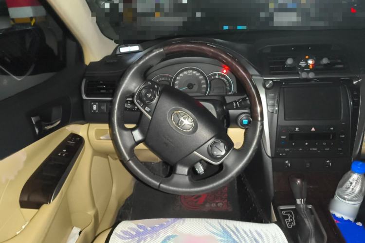 Used Toyota Camry 2016 2.5G 10th Anniversary Deluxe Navigation Edition