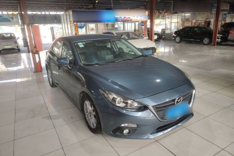 Used Mazda Mazda 3 Axela 2016 Hatchback 1.5L Automatic Comfort Model