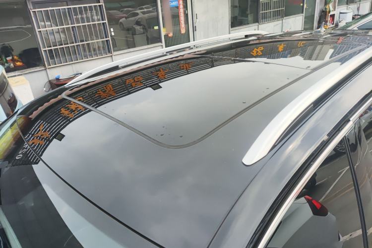 Used Volkswagen Tiguan L 2024 Outstanding Model 330TSI Automatic Two-Wheel Drive R-Line Dragon Glory Edition
