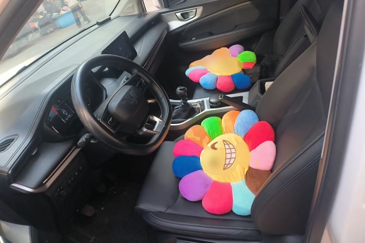 Used Wuling Jiachen 2022 1.5T Manual Comfort & Dynamic Version
