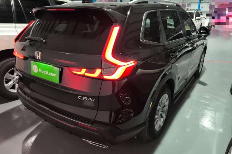 Used Honda CR-V 2023 240TURBO Two-Wheel-Drive Luxury Version 5 Seats
