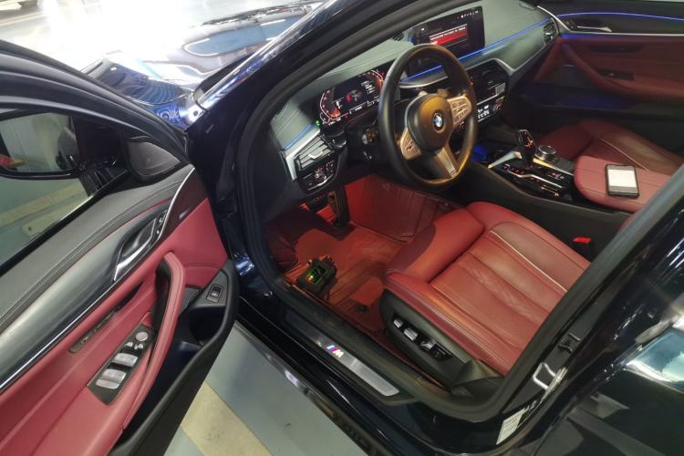 Used BMW 5 Series 2023 530Li Luxury Edition M Sport Package
