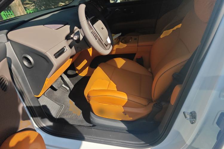 Used Li Auto Li Auto i6 2025 Model Two-Wheel-Drive Standard Type