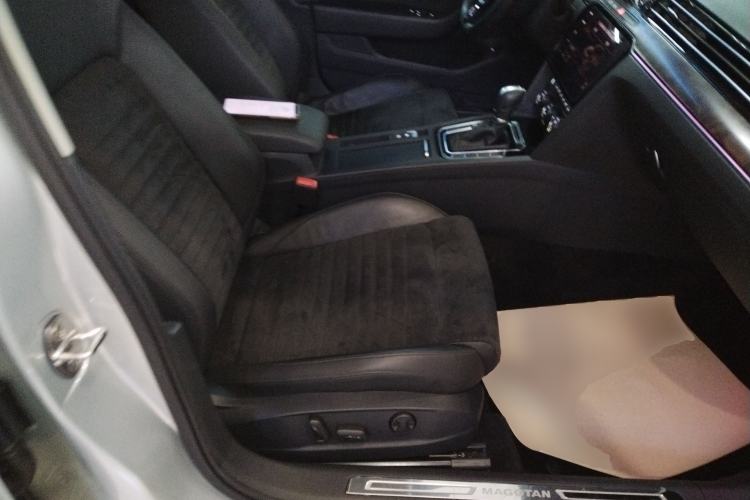 Used Volkswagen Magotan 2018 330TSI DSG Luxury Model