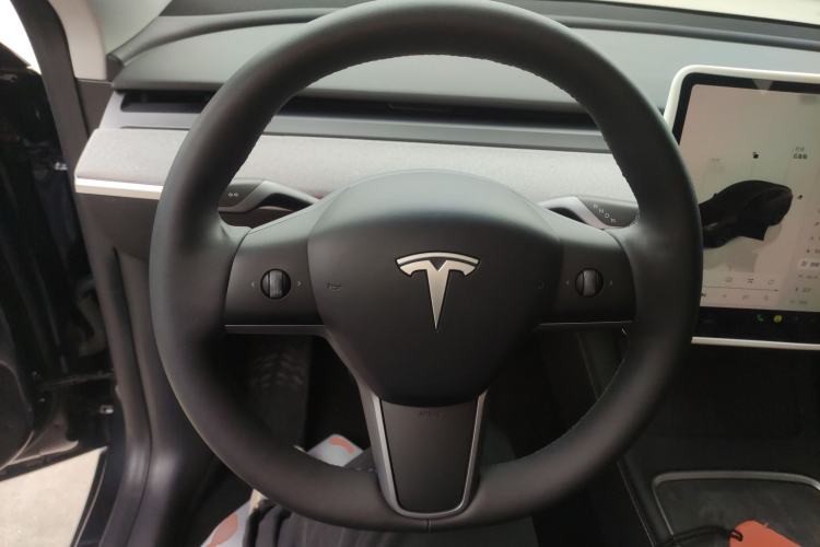 Used Tesla Model Y 2024 Rear-Wheel-Drive Version