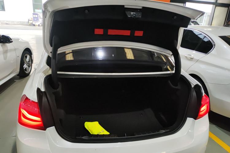 Used BMW 3 Series 2018 320Li Leading Luxury Package
