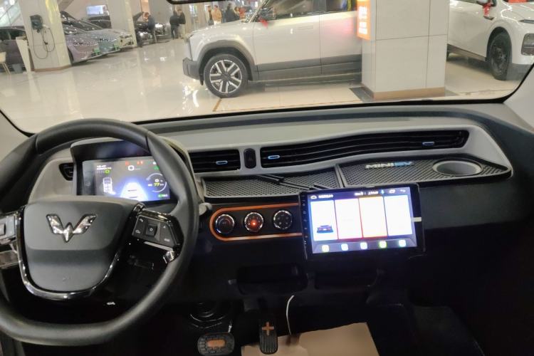 Used Wuling Hongguang MINIEV 2020 Zizai Version Lithium-NMC