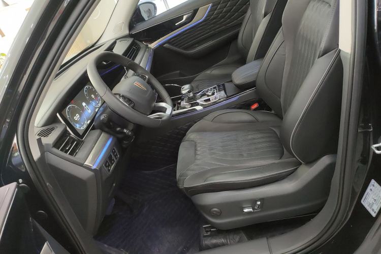 Used Hongqi HS5 2022 Revised Version 2.0T Smart Connect Flagship Edition
