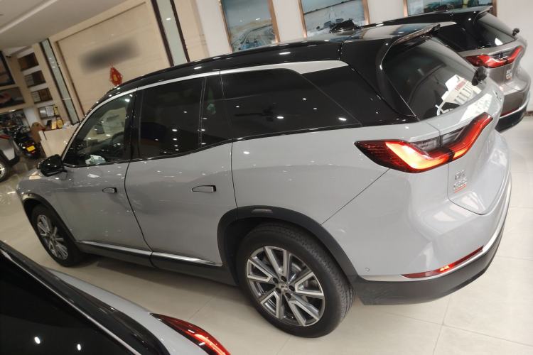 Used Nio ES8 2020 580 km Range 7-Seater Version