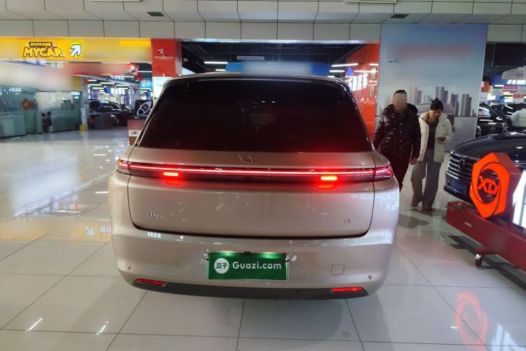 Used Li Auto L8 2023 Max model
