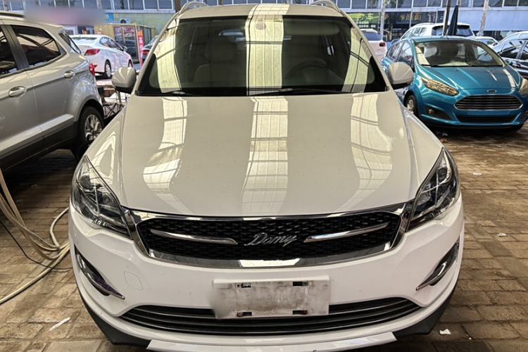 Used Zotye Domy X5 2017 Value Edition 1.6L Manual Comfort Model
