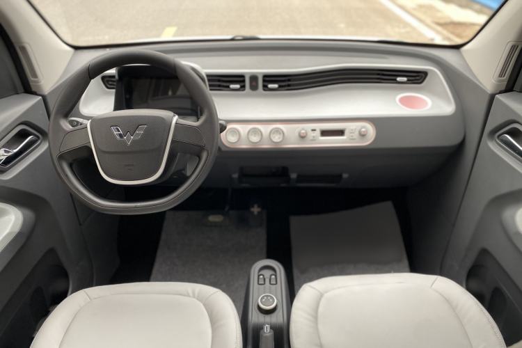 Used Wuling Hongguang MINIEV 2021 Macaron Fashion Model Lithium Iron Phosphate