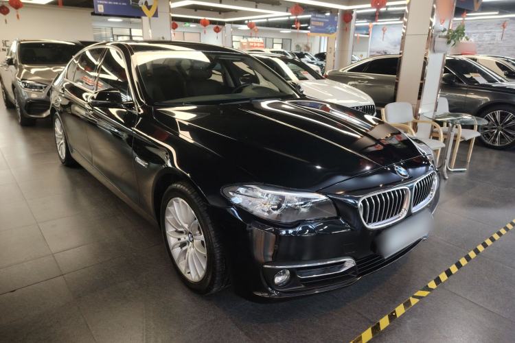 Used BMW 5 Series 2014 525Li Luxury Design Package