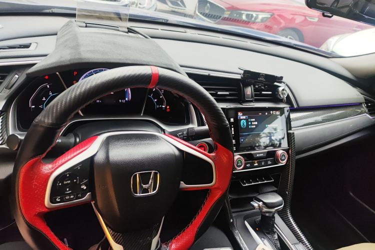 Used Honda Civic 2016 220TURBO CVT Luxury Edition