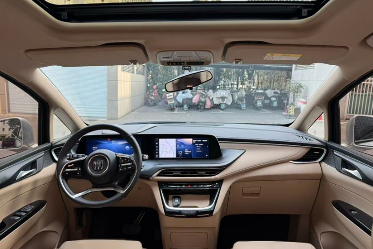 Used Buick GL8 New Energy 2025 Lushang First-Drive Edition 7-Seater
