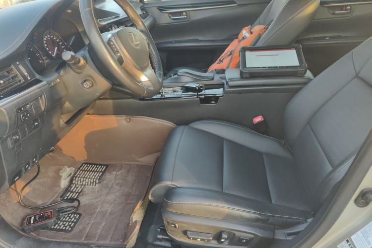 Used Lexus ES 2013 250 Elite Edition
