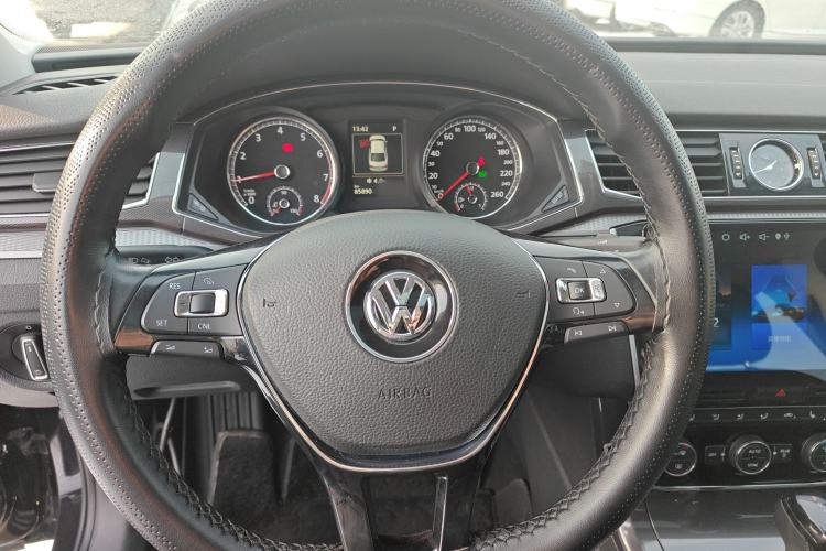 Used Volkswagen Passat 2017 330TSI DSG Prestige Edition
