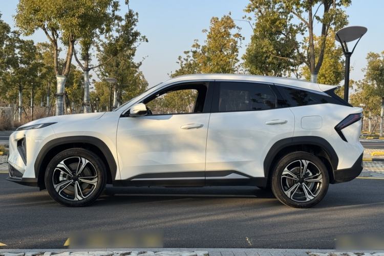 Used  L7 2025 EM-i 115km Exploration+ Edition
