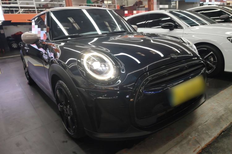 Used MINI MINI 2023 1.5T COOPER Midnight Escape Special Edition