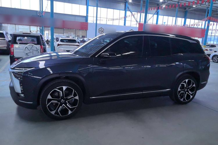 Used Nio ES8 2020 450 km Signature Edition 7-Seater Version
