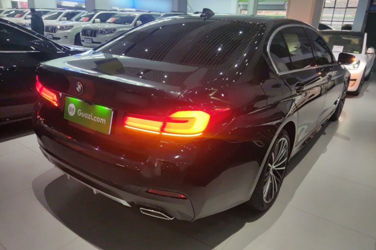 Used BMW 5 Series 2022 Second Facelift 530Li Leading Edition M Sport Package
