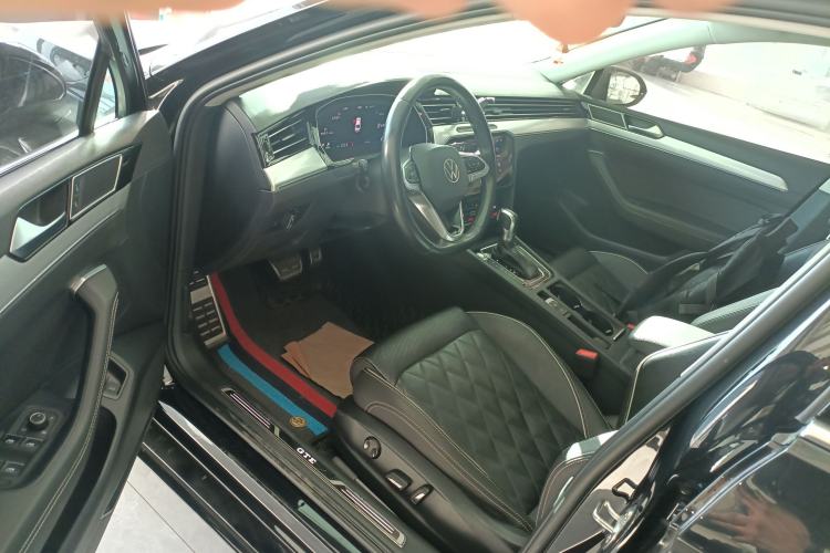 Used Volkswagen Magotan GTE Plug-in Hybrid 2022 GTE Luxury Model
